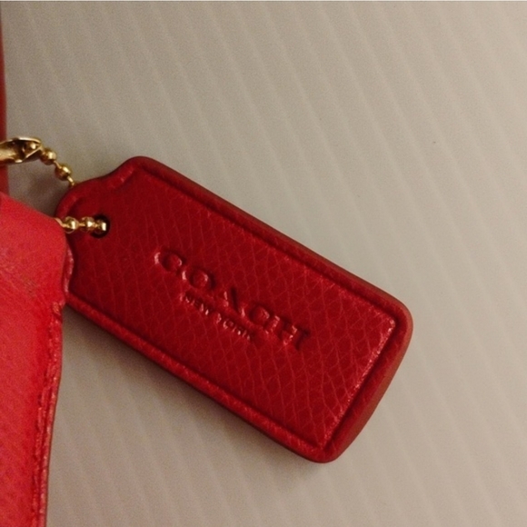 Coach Crossbody - Picture 6 of 9